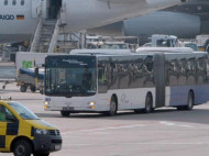 Десятки тысяч пассажиров в аэропортах Германии 10 апреля не смогут вовремя улететь