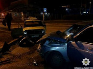 В Харькове столкнулись два автомобиля: семь пострадавших (фото)