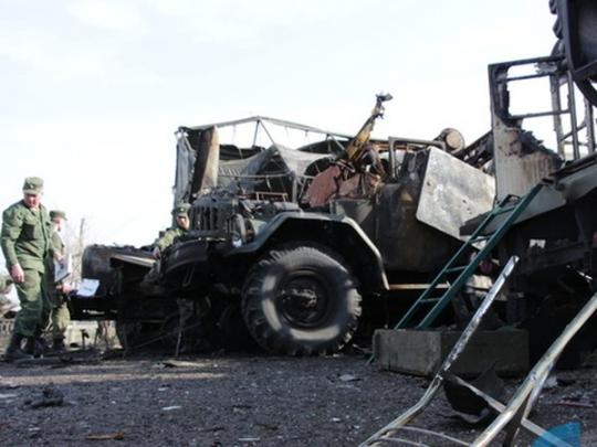 Обнародованы снимки военной техники в Луганске, уничтоженной во время ночного обстрела (фото)