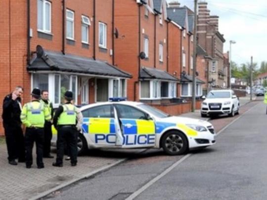 В Британии авто наехало на людей у мечети: есть пострадавшие