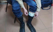 На границе украинец пытался провезти 25 тысяч евро в носках 