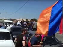 Бархатная революция в Армении: протестующих призвали не мешать аэропорту