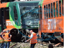 В Чехии столкнулись пассажирские поезда: есть пострадавшие