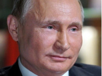 В Чечне предложили дать Путину три срока