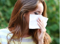 Чем аллергический насморк отличается от «простудного»? 