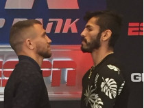 Признанный боксером года Ломаченко и Линарес провели дуэль взглядов перед супербоем (видео) 