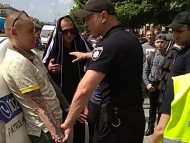 Виновник масштабной аварии в Запорожье хохотал и предлагал полицейским подраться (фото, видео) 