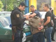 Стрельба на одесской Молдаванке: полиция преследует грабителей