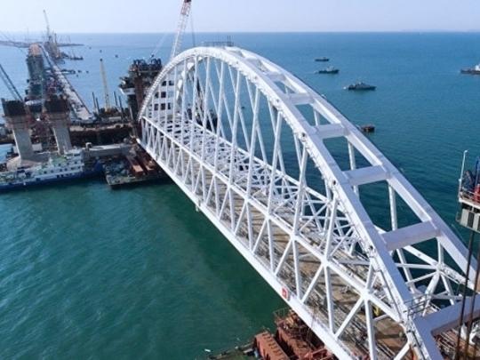 Украина собирается ввести санкции против строителей Керченского моста