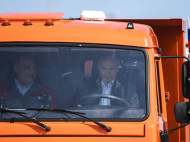 Путина уличили в нарушении ПДД во время открытия моста в Крым