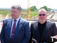 Петр Порошенко: «Масштабный ремонт дорог в Днепропетровской области стал возможным благодаря децентрализации»