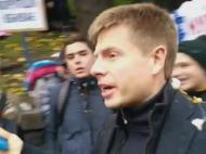 Вам проще посадить манекен Порошенко и втыкать иглы, — Гончаренко обвинил Влащенко в предвзятости