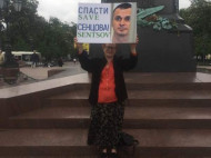 В Москве прошли одиночные пикеты в поддержку Сенцова