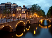 В Амстердаме решили бороться с туристами