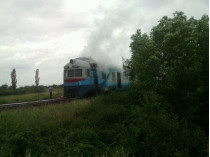 В Закарпатье машинист поезда спас около тридцати пассажиров во время пожара (фото)