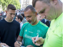 Кличко собирает подписи звезд мирового футбола под обращением с требованием немедленно освободить Сенцова