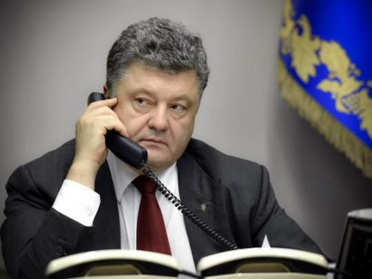 Порошенко заявил Путину о важности скорейшего освобождения украинских политзаключенных 