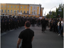 В центре Киева произошла стычка между полицией и противниками Марша равенства: много задержанных