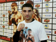 Непобедимый украинский боксер впервые защитил чемпионский титул на родной земле