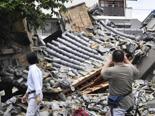 Разрушенный дом в Осаке