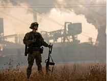 Боевики обстреляли военных возле Песков из гранатометов