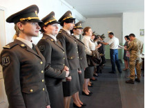 Новая форма для женщин-военнослужащих