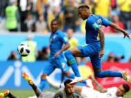ЧМ-2018: Неймар сменил прическу — Бразилия вырвала победу в компенсированное время (видео)