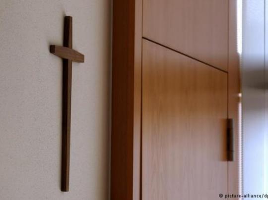 Мусульманские группы Германии возмущены указом о крестах в Баварии