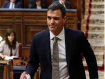 Новый премьер Испании принес присягу