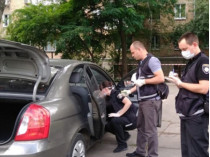  Стало известно имя убитого в Киеве полицейского