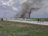 В Румынии на авиашоу разбился самолет (фото, видео)