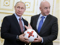 Президенты России и FIFA