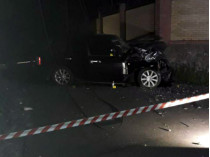 18 пуль: под Киевом расстреляли автомобиль вице-президента столичной Федерации бокса?