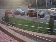 Партиец "УКРОПа" жестоко избил женщину, сделавшую ему замечание (видео)