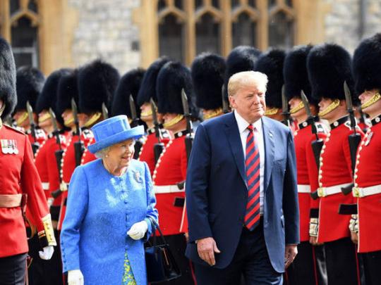 Трамп и Королева
