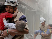 Волонтеры спасают детей в Алеппо