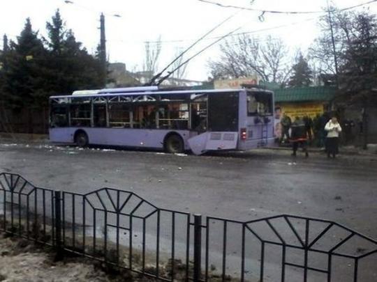Обстрел троллейбуса в Донецке в 2015 году