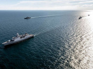 Украинские ВМС провели совместную тренировку с кораблями стран НАТО (фото)