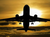Самолет с украинскими туристами попал в неприятный инцидент по пути в Египет