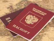 Крымчан пустили в Европу по российским паспортам: разгорается дипломатический скандал