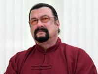стивен сигал