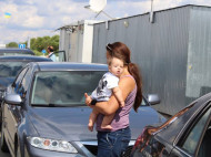 Новые правила перевозки детей через КПВВ на Донбассе: стали известны подробности