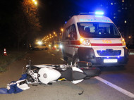 Трагический наезд на проспекте Комарова в Киеве: пилот Ducati скрылся с места происшествия