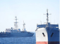 Проход украинских кораблей на Азов