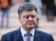 Покушение на Михайлика: Порошенко выразил солидарность с участниками акции "Молчание убивает"
