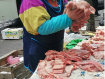 Мясо на рынке