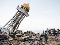 Разрушения в Индонезии