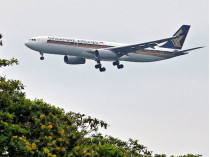 Самолет Singapore Airlines