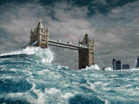 Затопленный цунами Лондон