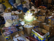 Маразм крепчает: в Москве безжалостно расправились с тоннами импортных сыров и колбас